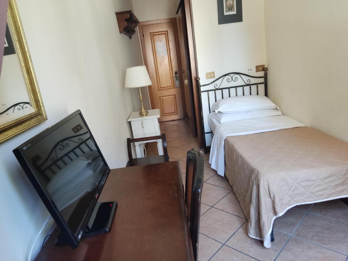 Hotel Giubileo Рим Экстерьер фото