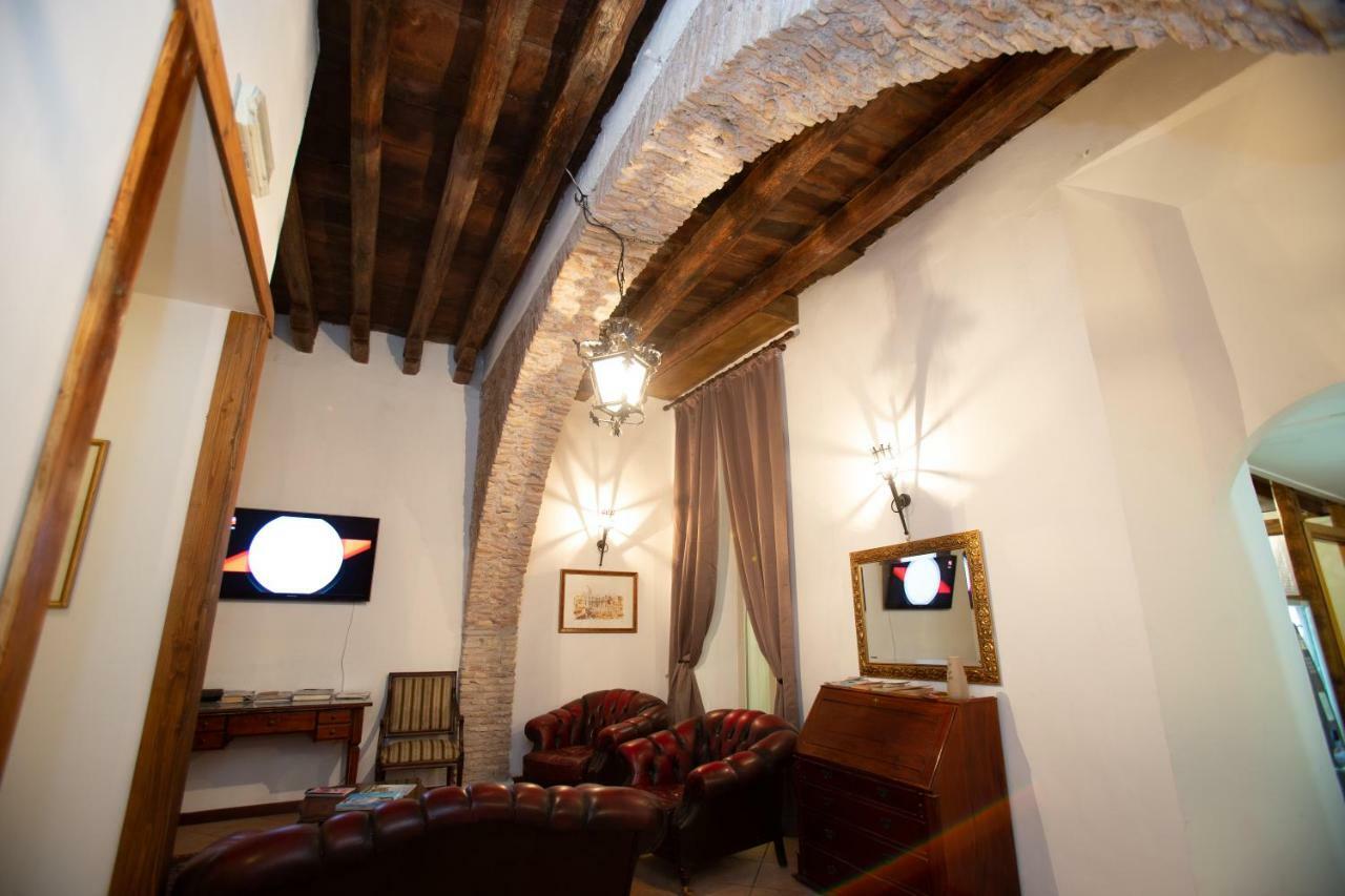 Hotel Giubileo Рим Экстерьер фото